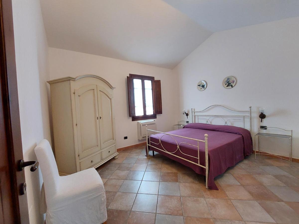 Hotel La Corte Rosada Villasimius Εξωτερικό φωτογραφία