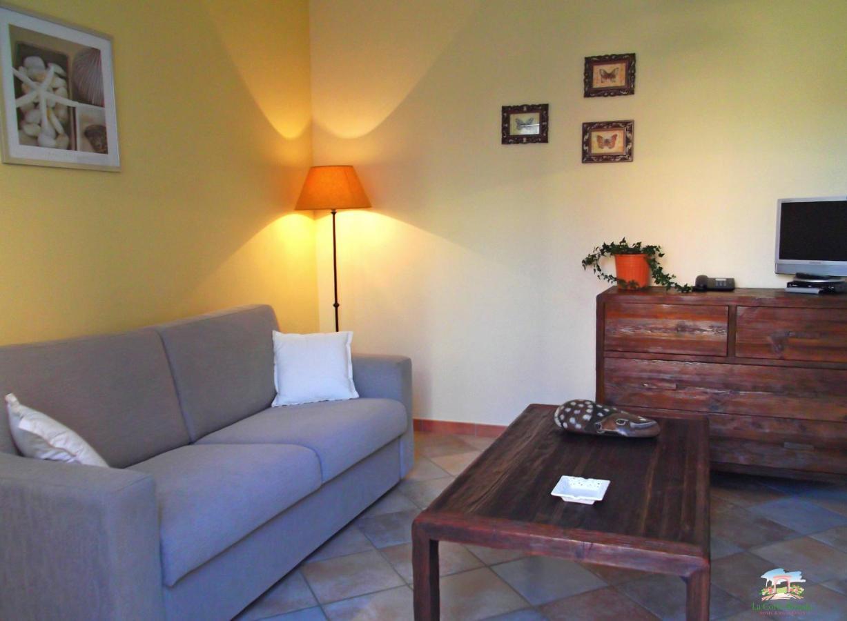 Hotel La Corte Rosada Villasimius Εξωτερικό φωτογραφία