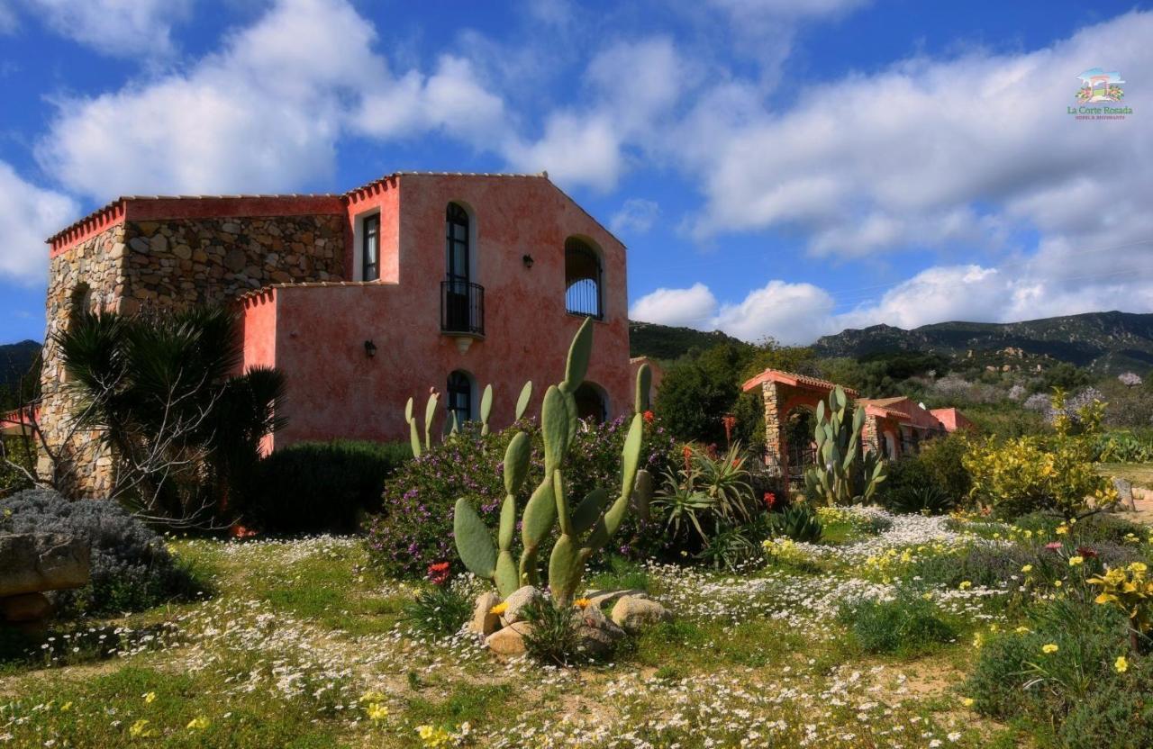 Hotel La Corte Rosada Villasimius Εξωτερικό φωτογραφία